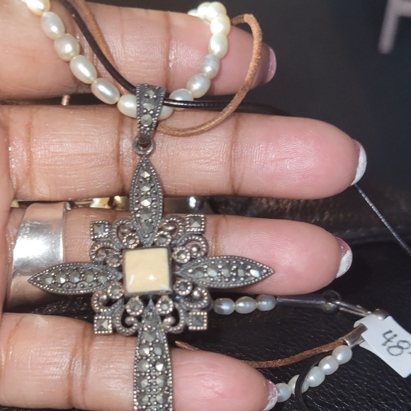 Gorgeous Large Sterling, Beige Stone, Marcasite Cross Pendant w/Costume Necklace - Picture 3 of 4